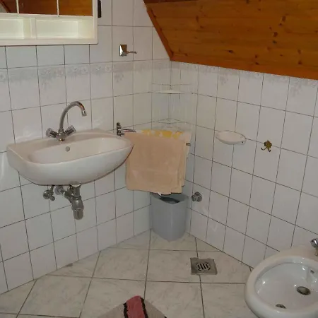 In Fonyod/balaton 18583 Apartament *