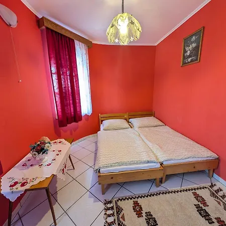 Apartament In Fonyod/balaton 18583