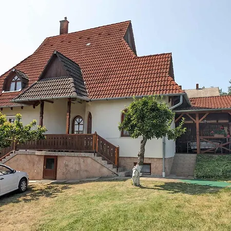 In Fonyod/balaton 18583 *